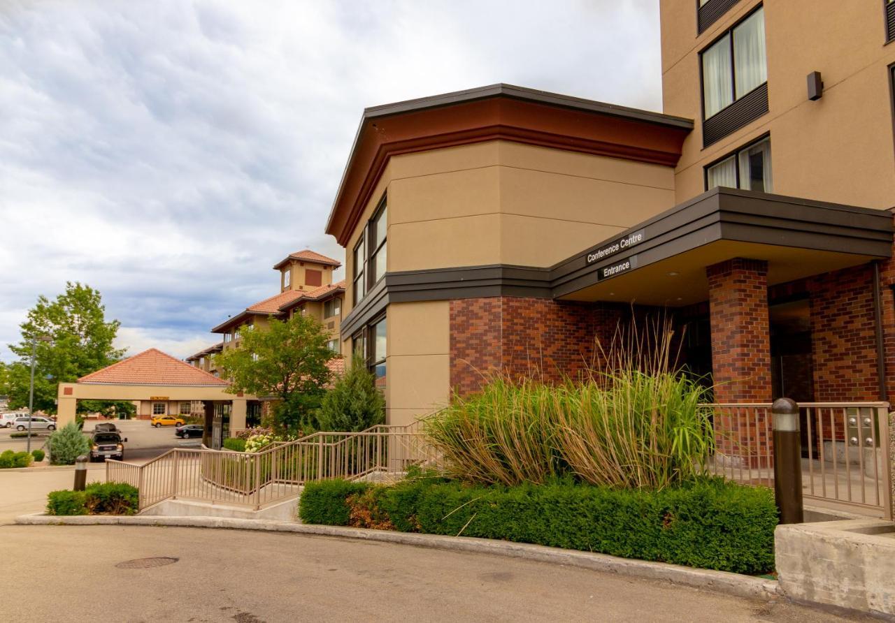 Hotel Kelowna & Conference Centre Exteriör bild