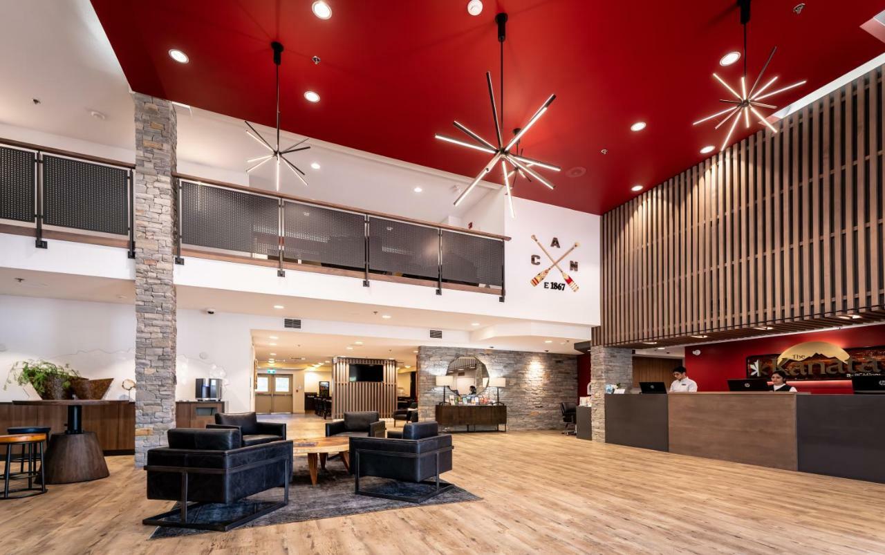 Hotel Kelowna & Conference Centre Exteriör bild